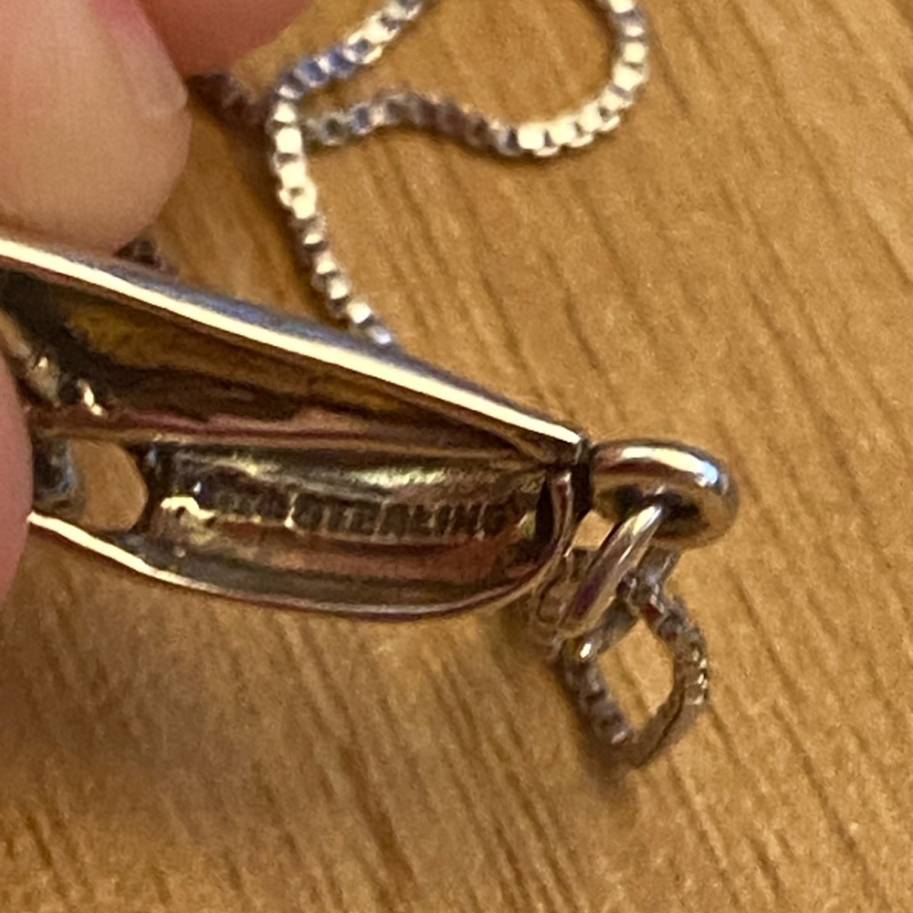 Beautiful vintage 925 sterling silver sailboat necklace - Picture 5 of 6